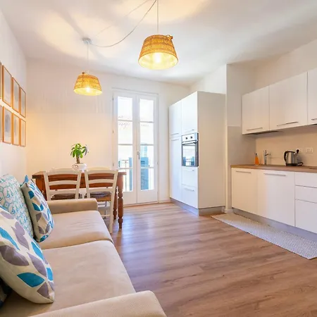 Nima Apartment *
