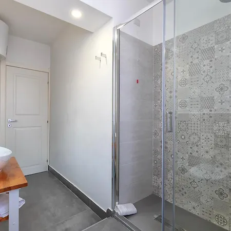 Nima Apartment *